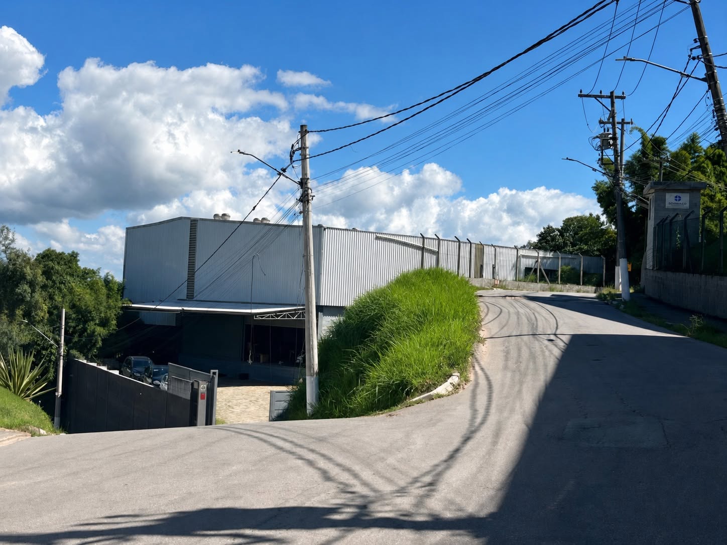 Foto 5 de Galpão industrial à venda ou locação no Potuverá com 3.000 m² e acesso à Régis Bittencourt · Ref. 1885
