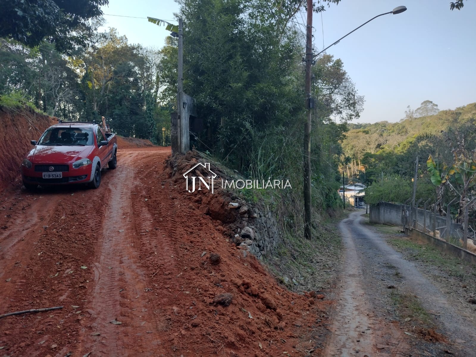 Foto 2 de Terreno à venda em Terraplanado Lagoa, Itapecerica da Serra · Ref. 1546