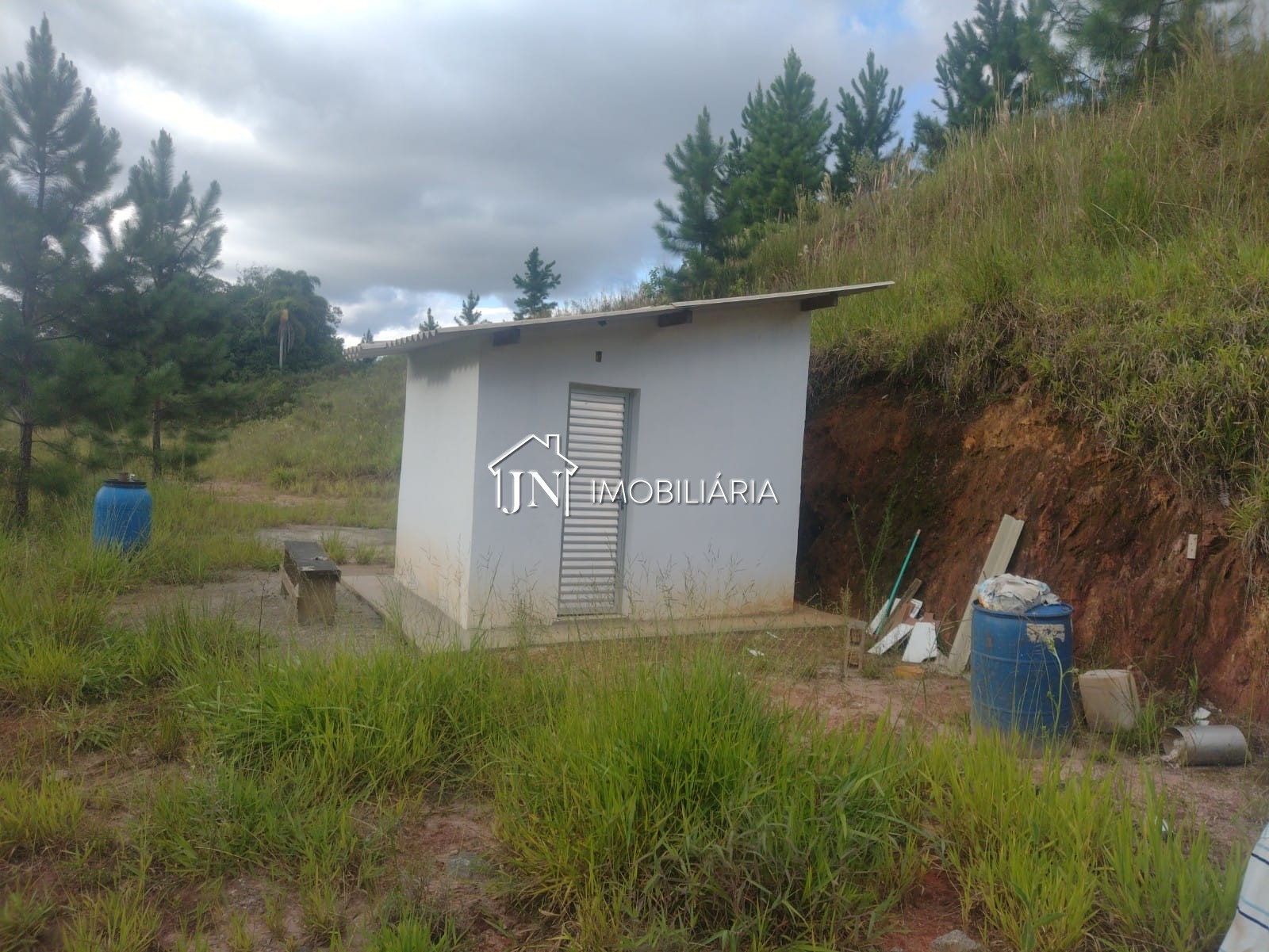 Foto 3 de Área Industrial à venda em Potuverá, Itapecerica da Serra · Ref. 1690