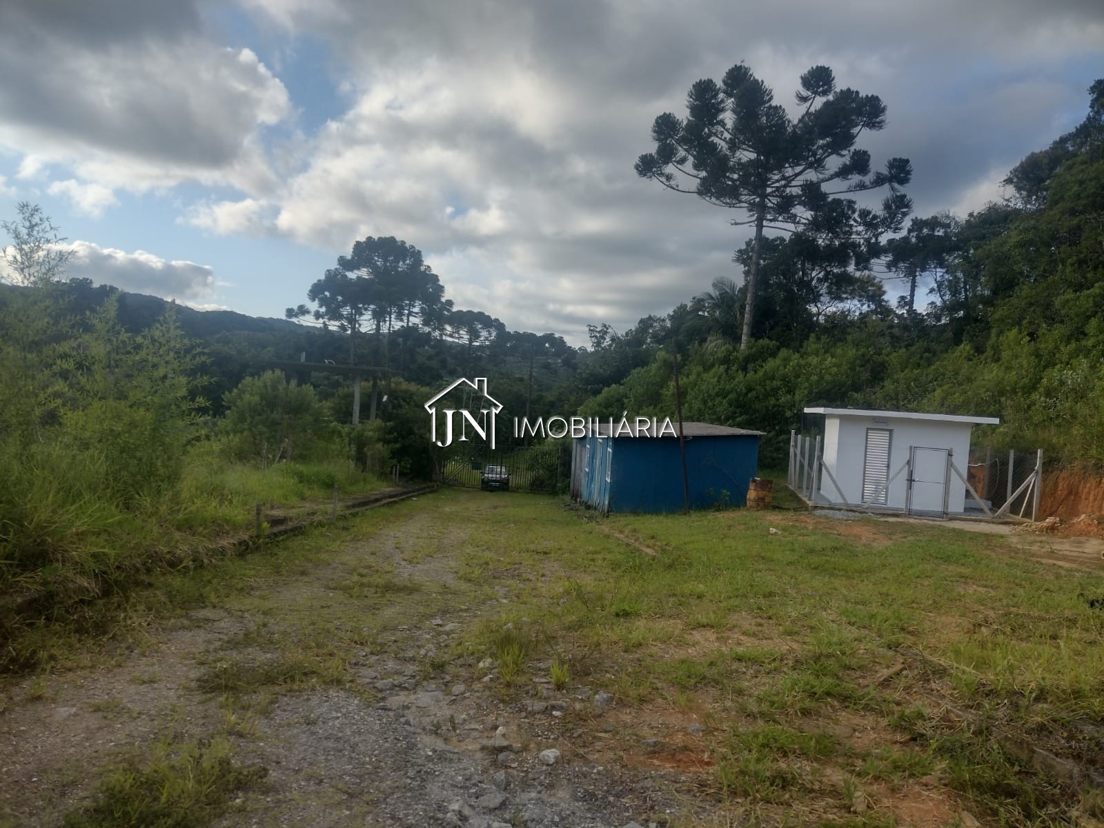 Foto 4 de Área Industrial à venda em Potuverá, Itapecerica da Serra · Ref. 1690