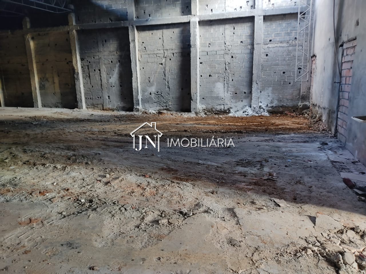 Foto 9 de Galpão à venda em Embu-Guaçu · Ref. 1744