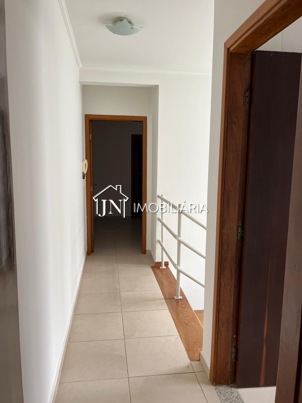 Foto 8 de Casa à venda em Bairro Marilu, Itapecerica da Serra · Ref. 1856
