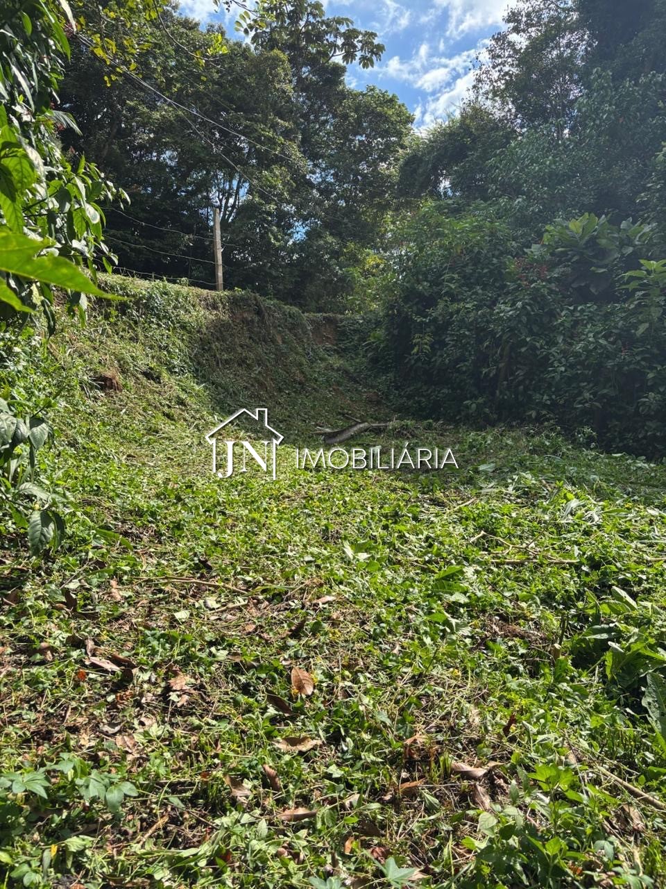 Foto 2 de Terreno à venda em Itape, Itapecerica da Serra · Ref. 1877