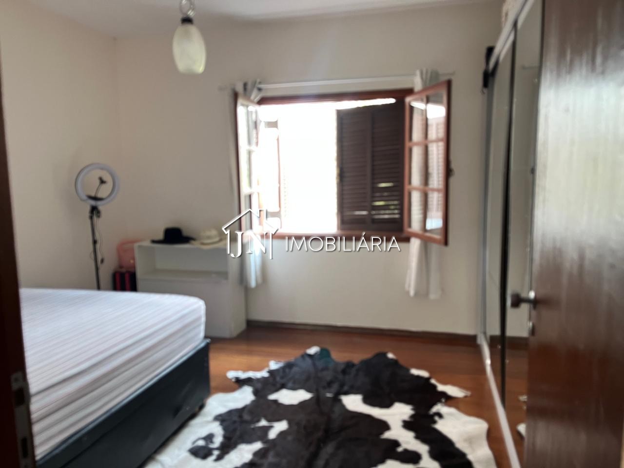 Foto 12 de Chácara à venda com 5.902,64 m², área gourmet, salão de festas e casa de caseiro · Ref. 1888